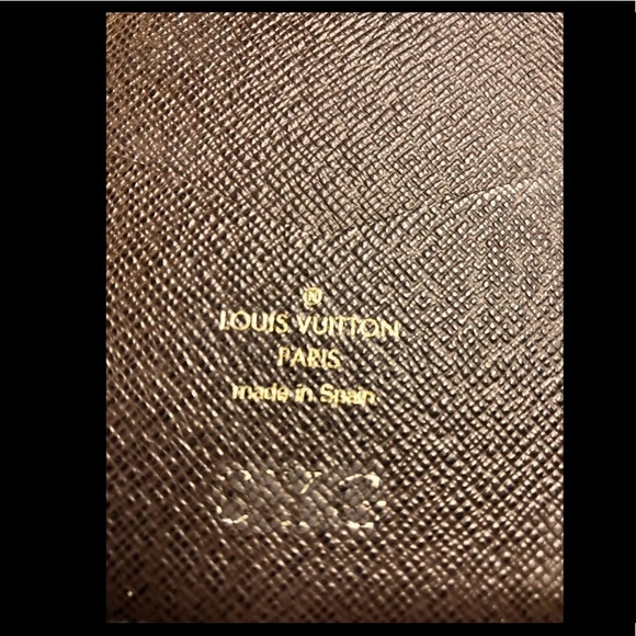 Louis Vuitton Monogram IPhone 6 Plus Phone Case - Picture 4 of 7